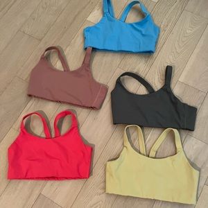 Set of 5 - girlfriend collective Lou bras